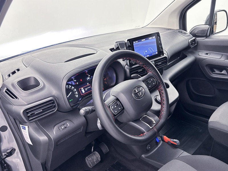 Toyota PROACE CITY 1.5 D-4D Live 130pk Automaat Navigatie Achteruitrijcamera Sidebars Cruise Control - Kleine bestelwagen: afbeelding 5 Toyota PROACE CITY 1.5 D-4D Live 130pk Automaat Navigatie Achteruitrijcamera Sidebars Cruise Control - Kleine bestelwagen: afbeelding 5