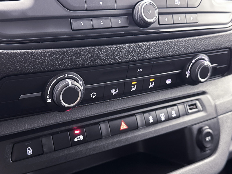 Kleine bestelwagen Toyota ProAce Worker 2.0 D-4D Cool Long L3 Cruise Control Betimmering Euro 6: afbeelding 9 Kleine bestelwagen Toyota ProAce Worker 2.0 D-4D Cool Long L3 Cruise Control Betimmering Euro 6: afbeelding 9