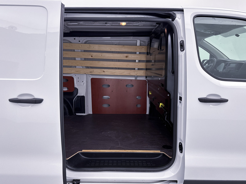 Kleine bestelwagen Toyota ProAce Worker 2.0 D-4D Cool Long L3 Cruise Control Betimmering Euro 6: afbeelding 17 Kleine bestelwagen Toyota ProAce Worker 2.0 D-4D Cool Long L3 Cruise Control Betimmering Euro 6: afbeelding 17