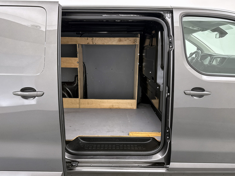 Kleine bestelwagen Toyota ProAce Worker 2.0 D-4D Navigator Marge (btw-vrij) Navigatie Trekhaak Camera Betimmering: afbeelding 19 Kleine bestelwagen Toyota ProAce Worker 2.0 D-4D Navigator Marge (btw-vrij) Navigatie Trekhaak Camera Betimmering: afbeelding 19