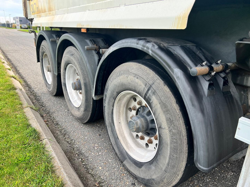 ATM 3 - assige kipper oplegger Hydraulische kleppen / Tipper 30,7m3 - Kipper aanhangwagen: afbeelding 5 ATM 3 - assige kipper oplegger Hydraulische kleppen / Tipper 30,7m3 - Kipper aanhangwagen: afbeelding 5