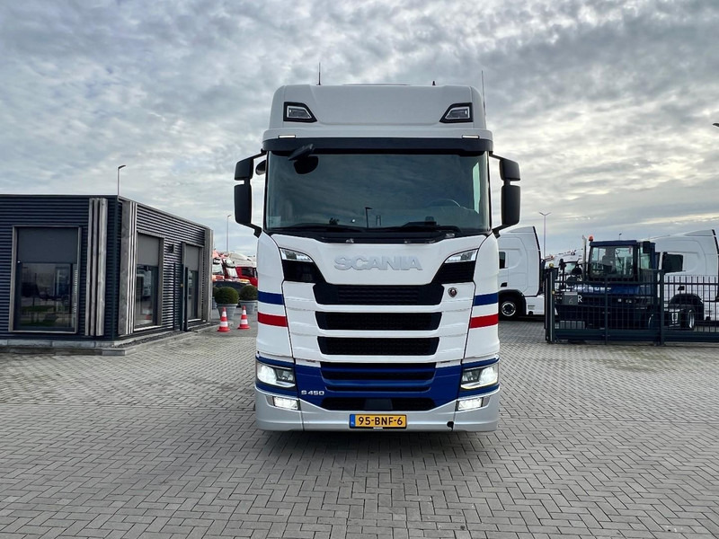 Scania S450 6x2 chassis cabine Retarder / Alcoa / Standclima / 715cm - Chassis vrachtwagen: afbeelding 2 Scania S450 6x2 chassis cabine Retarder / Alcoa / Standclima / 715cm - Chassis vrachtwagen: afbeelding 2