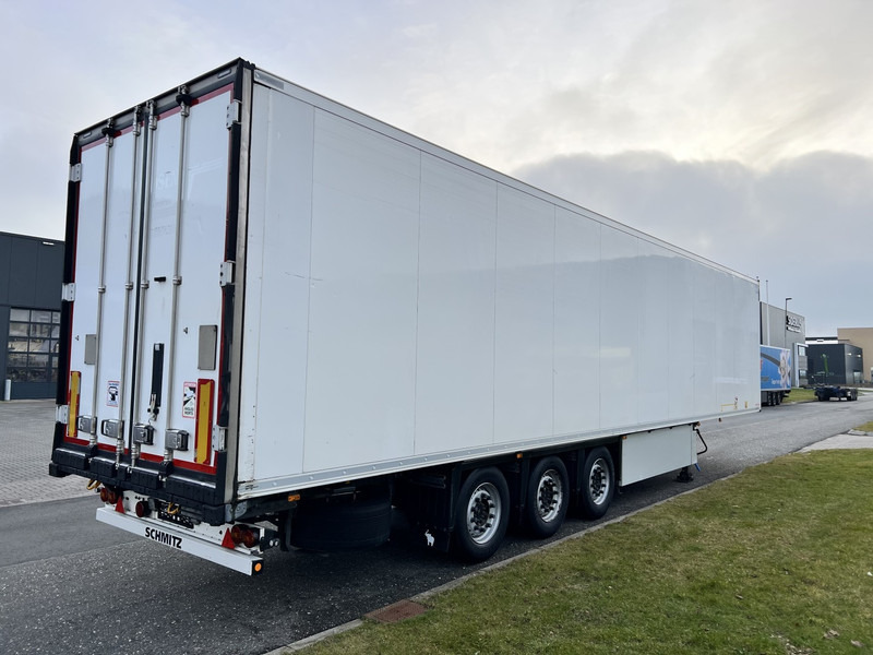 Schmitz Cargobull 3 - assige Koeloplegger Vlees / Pallet box - Koelwagen oplegger: afbeelding 4 Schmitz Cargobull 3 - assige Koeloplegger Vlees / Pallet box - Koelwagen oplegger: afbeelding 4