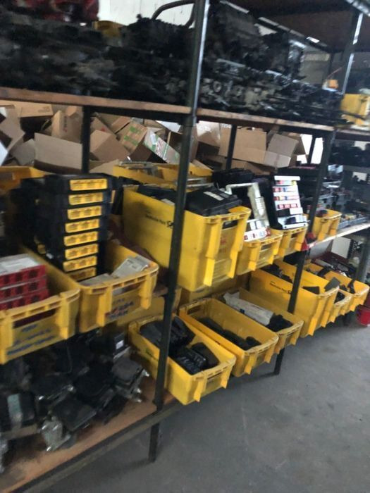 Calculator motor 20995620 Volvo FH12 truck - ECU voor Vrachtwagen: afbeelding 2 Calculator motor 20995620 Volvo FH12 truck - ECU voor Vrachtwagen: afbeelding 2