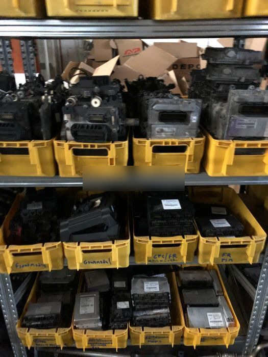 Calculator motor 20995620 Volvo FH12 truck - ECU voor Vrachtwagen: afbeelding 3 Calculator motor 20995620 Volvo FH12 truck - ECU voor Vrachtwagen: afbeelding 3
