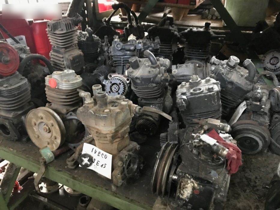 DAF Iveco, Man, Mercedes - Compressor voor Vrachtwagen: afbeelding 2 DAF Iveco, Man, Mercedes - Compressor voor Vrachtwagen: afbeelding 2