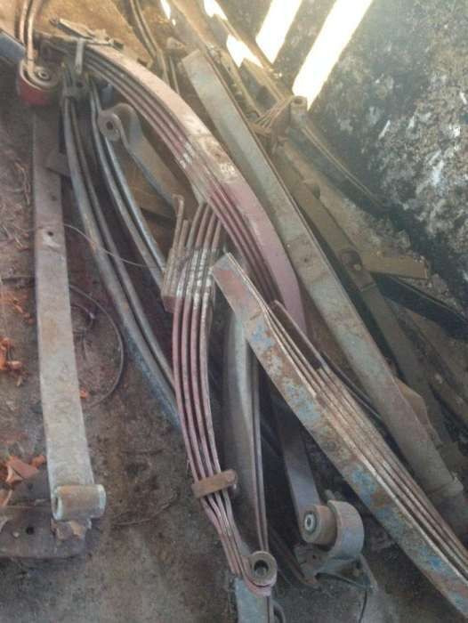 DAF Iveco, Man, Mercedes - Bladvering voor Vrachtwagen: afbeelding 2 DAF Iveco, Man, Mercedes - Bladvering voor Vrachtwagen: afbeelding 2