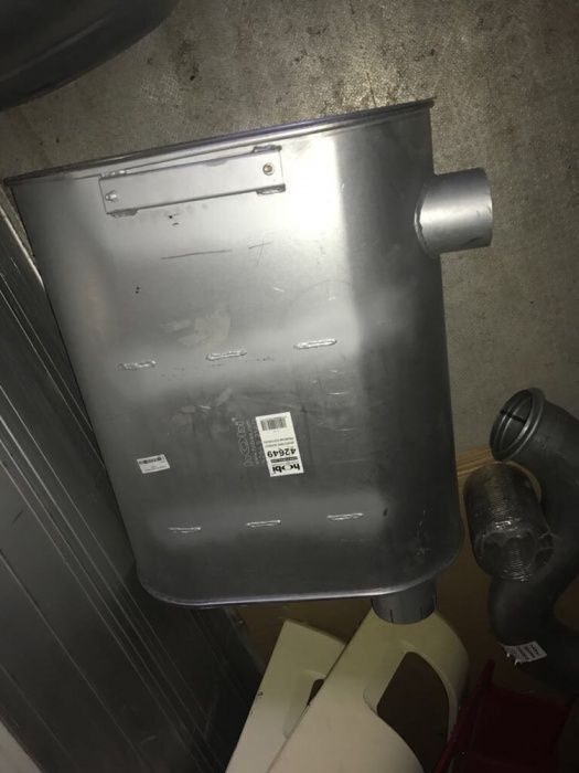 Renault DCI - Uitlaatsysteem voor Vrachtwagen: afbeelding 2 Renault DCI - Uitlaatsysteem voor Vrachtwagen: afbeelding 2