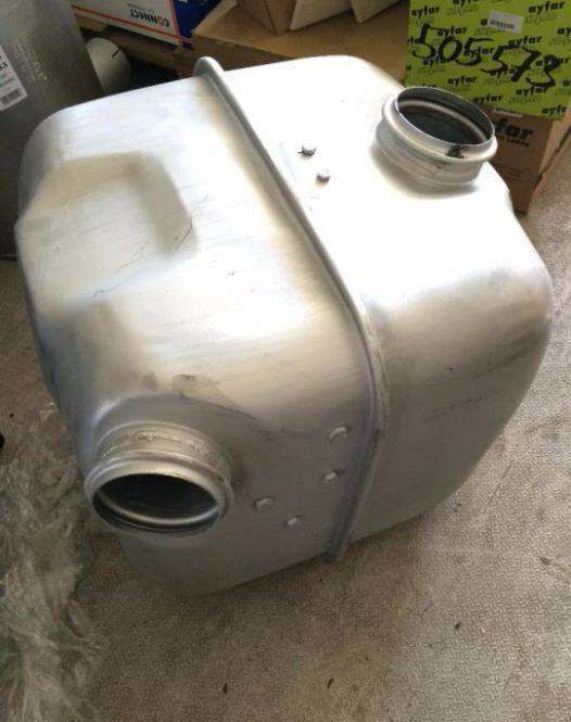 - Geluiddemper voor Vrachtwagen: afbeelding 5 - Geluiddemper voor Vrachtwagen: afbeelding 5