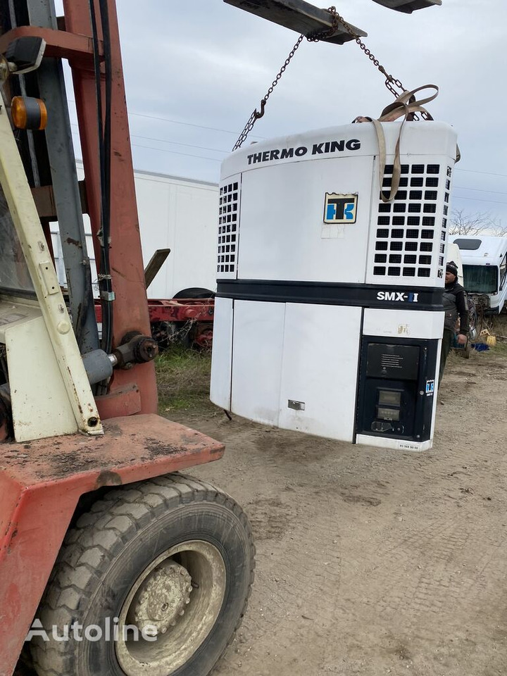 Schmitz Agregat Thermo King SMX II - 2 50 : R404A DIESEL + ELECTRO 380 - Koelunit voor Aanhanger: afbeelding 3 Schmitz Agregat Thermo King SMX II - 2 50 : R404A DIESEL + ELECTRO 380 - Koelunit voor Aanhanger: afbeelding 3