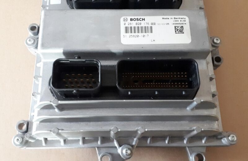 Bosch MAN TGM, TGL truck - ECU voor Vrachtwagen: afbeelding 3 Bosch MAN TGM, TGL truck - ECU voor Vrachtwagen: afbeelding 3