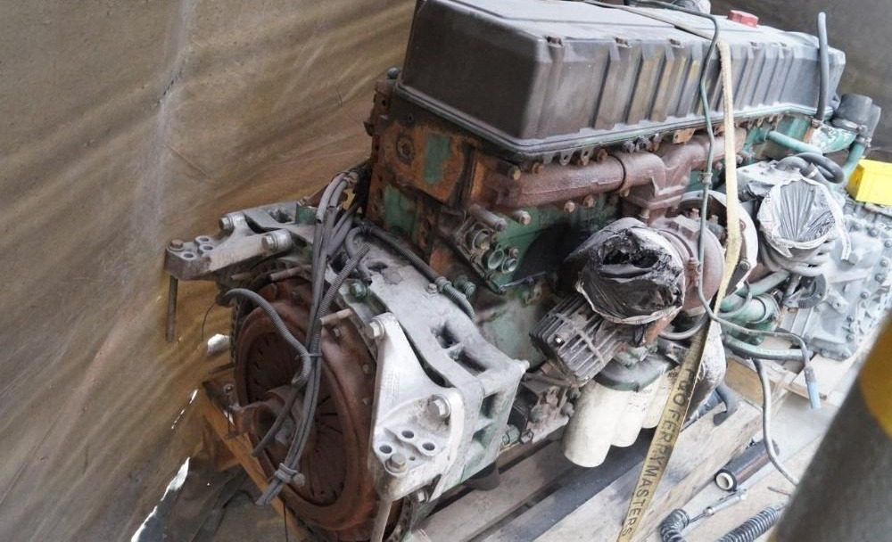 Volvo D12C   Volvo FH 12 - Motor voor Vrachtwagen: afbeelding 2 Volvo D12C   Volvo FH 12 - Motor voor Vrachtwagen: afbeelding 2