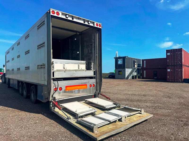 Fliegl Vandborg 3 stock pig trailer - Veewagen oplegger: afbeelding 3 Fliegl Vandborg 3 stock pig trailer - Veewagen oplegger: afbeelding 3