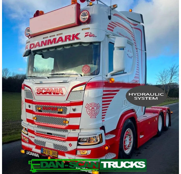 Scania R770 V8 NGS Special Interior. Only 110000 km. Air/ Air suspensiom. Hydr, system. - Trekker: afbeelding 1 Scania R770 V8 NGS Special Interior. Only 110000 km. Air/ Air suspensiom. Hydr, system. - Trekker: afbeelding 1