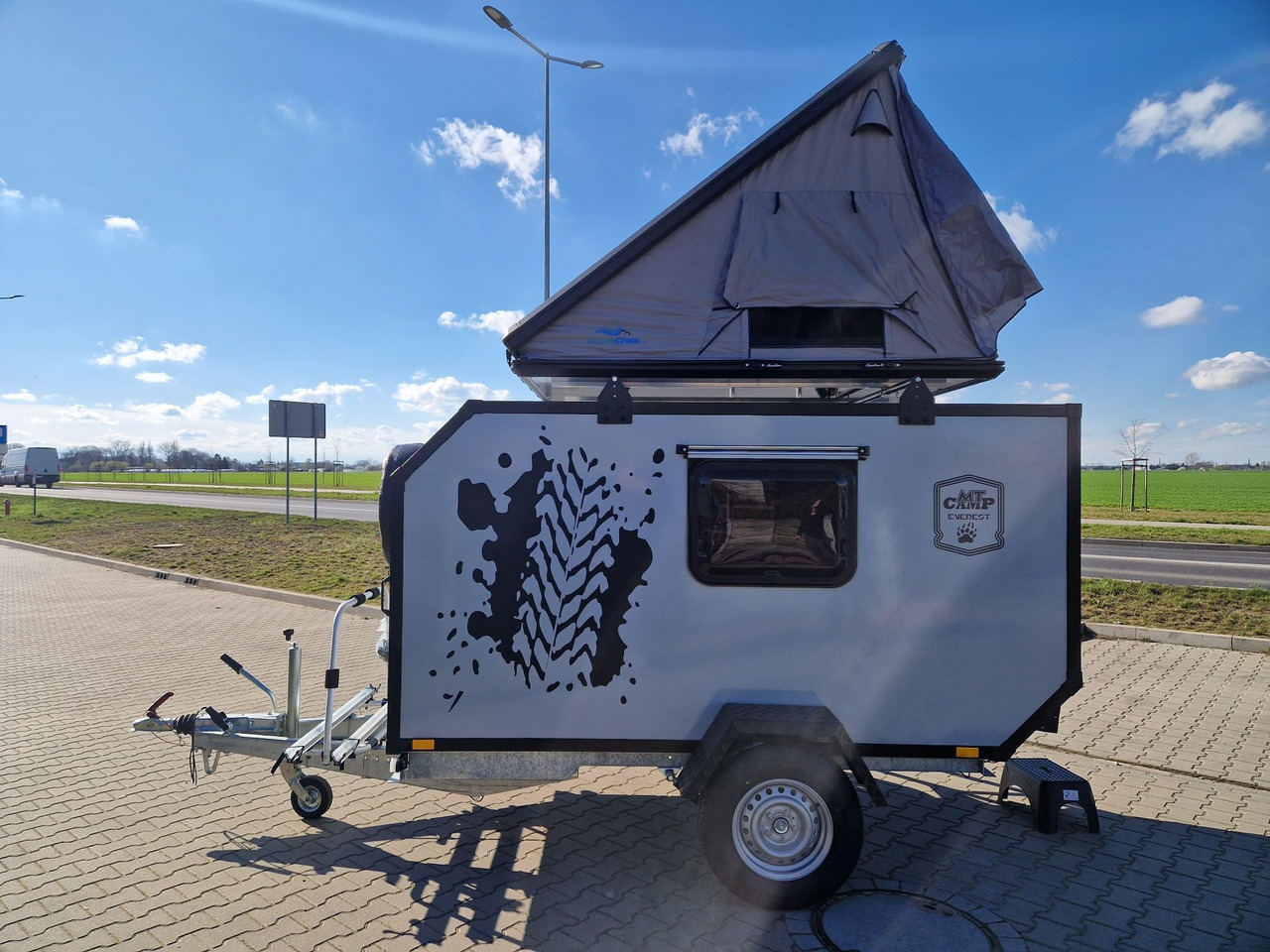 NOWA Przyczepa Wyprawowa Turystyczna Off-ROAD Everest MT-CAMP 2025 - Caravan: afbeelding 2 NOWA Przyczepa Wyprawowa Turystyczna Off-ROAD Everest MT-CAMP 2025 - Caravan: afbeelding 2