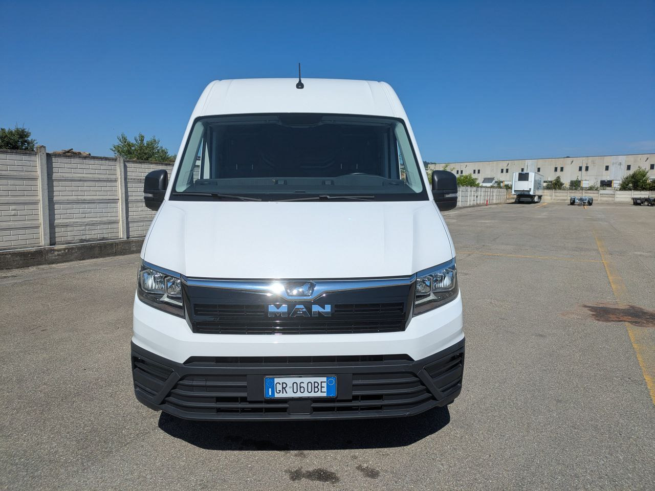 FURGONE MAN TGE TETTO ALTO CORTO MAN TGE 3.140 - 2023 - 72000 km - Gesloten bestelwagen: afbeelding 3 FURGONE MAN TGE TETTO ALTO CORTO MAN TGE 3.140 - 2023 - 72000 km - Gesloten bestelwagen: afbeelding 3