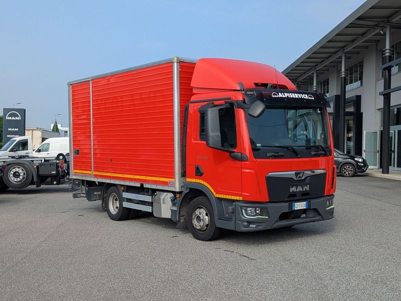 MAN TGL Cubo con pedana 7,5 tonn EURO6 MAN TGL 7,5 tonn EURO6 - Bakwagen: afbeelding 1 MAN TGL Cubo con pedana 7,5 tonn EURO6 MAN TGL 7,5 tonn EURO6 - Bakwagen: afbeelding 1