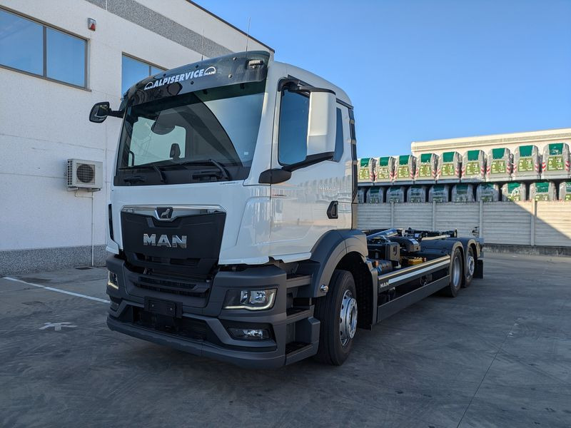 MOTRICE MAN 6x2 CON GANCIO SCARRABILE MAN TGS 26.480 6x2-4 BL CH - Haakarmsysteem vrachtwagen: afbeelding 1 MOTRICE MAN 6x2 CON GANCIO SCARRABILE MAN TGS 26.480 6x2-4 BL CH - Haakarmsysteem vrachtwagen: afbeelding 1
