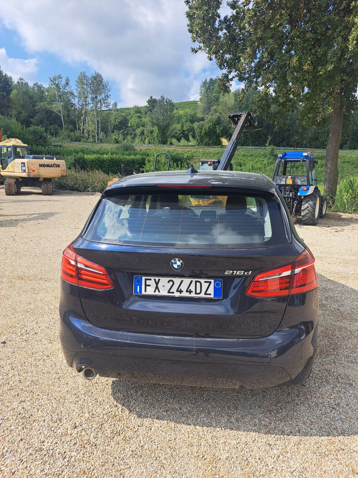 BMW 216 D ACTIVE TOURER - Sedan: afbeelding 4 BMW 216 D ACTIVE TOURER - Sedan: afbeelding 4