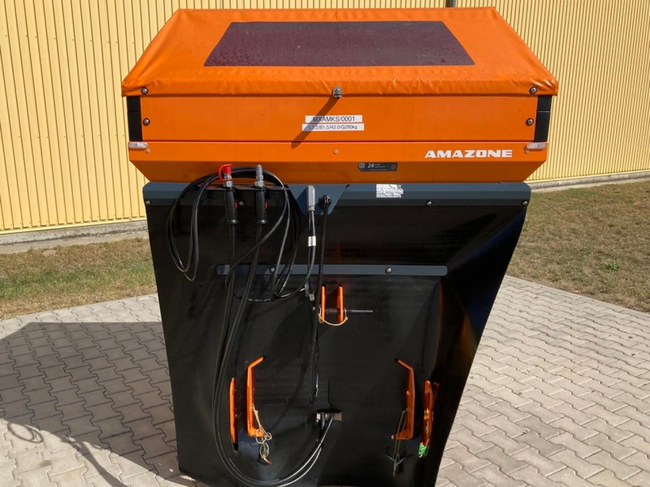 Amazone E+S 01 - Zout/ Zandstrooier: afbeelding 4 Amazone E+S 01 - Zout/ Zandstrooier: afbeelding 4