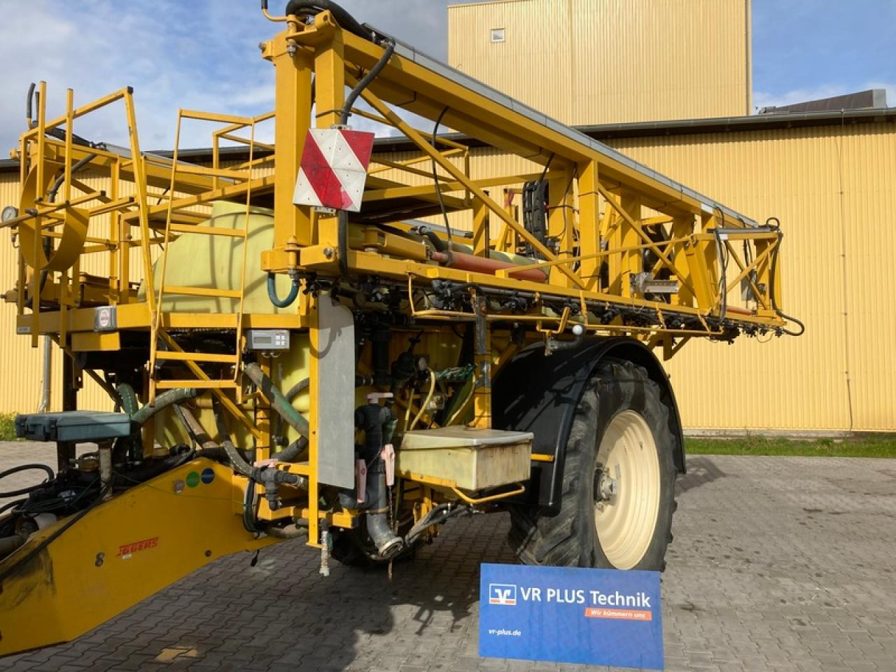 DUBEX MENTOR 9804 - Getrokken veldspuit: afbeelding 1 DUBEX MENTOR 9804 - Getrokken veldspuit: afbeelding 1