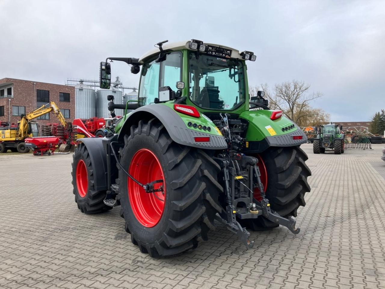 Fendt VARIO 724 GEN7 // RTK // RDA - Tractor: afbeelding 3 Fendt VARIO 724 GEN7 // RTK // RDA - Tractor: afbeelding 3