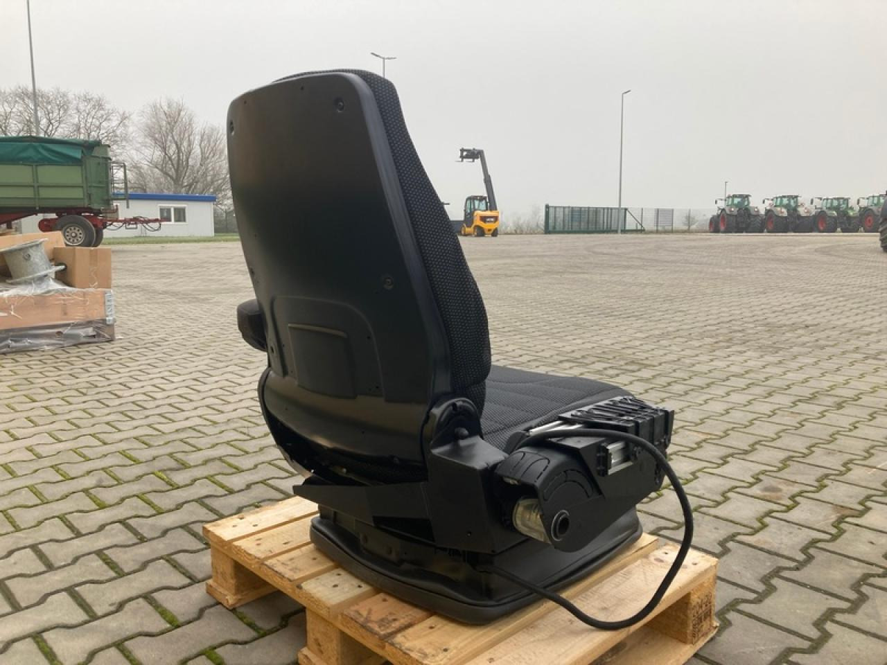 GRAMMER SITZ FENDT IDEAL - Zitplaats voor Landbouwmachine: afbeelding 2 GRAMMER SITZ FENDT IDEAL - Zitplaats voor Landbouwmachine: afbeelding 2