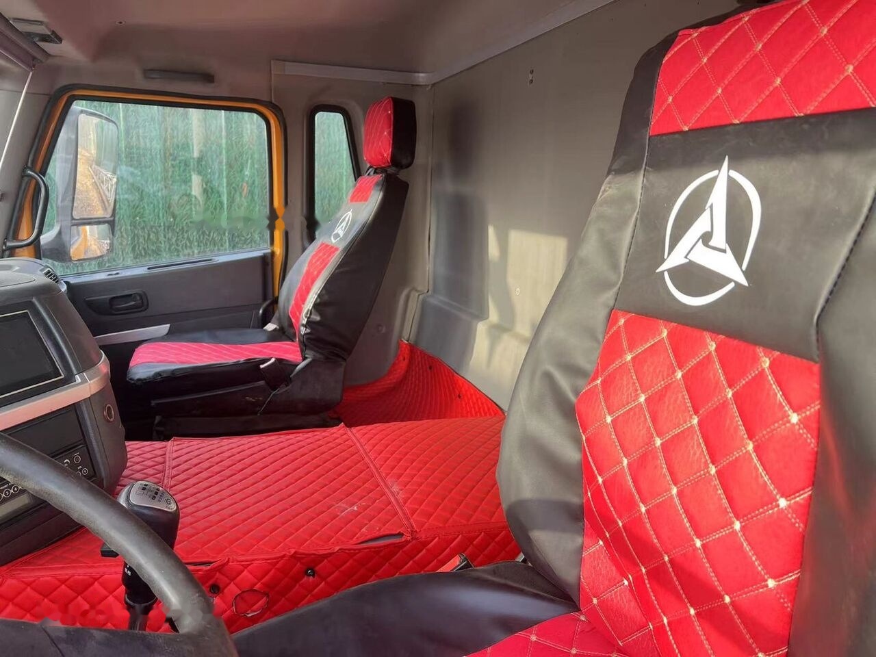 Mobiele kraan Palfinger Sany Factory Direct Sale of Used SANY 75 Ton High-Powerful Truck Cran: afbeelding 7 Mobiele kraan Palfinger Sany Factory Direct Sale of Used SANY 75 Ton High-Powerful Truck Cran: afbeelding 7