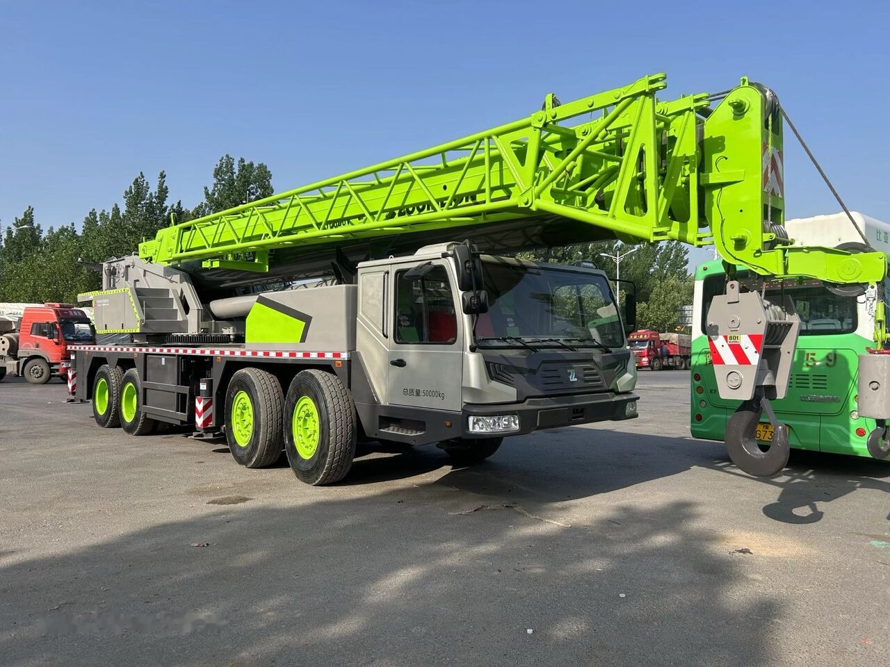 Zoomlion ZTC800V ZTC700V ZTC500V 80T 80ton 50ton 70ton - Mobiele kraan: afbeelding 1 Zoomlion ZTC800V ZTC700V ZTC500V 80T 80ton 50ton 70ton - Mobiele kraan: afbeelding 1