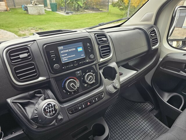 Kleine bestelwagen FIAT Ducato 120 L2H1 Premium Kabine + Visibility...: afbeelding 11