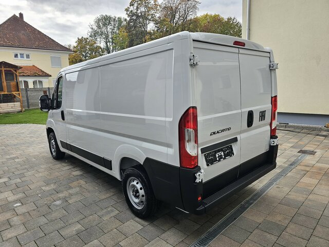 Kleine bestelwagen FIAT Ducato 120 L2H1 Premium Kabine + Visibility...: afbeelding 36