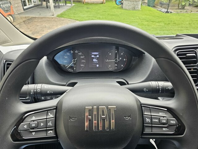 FIAT Ducato 35 L3H2 MAXI 13m³ 180 Klima Kamera - Gesloten bestelwagen: afbeelding 4 FIAT Ducato 35 L3H2 MAXI 13m³ 180 Klima Kamera - Gesloten bestelwagen: afbeelding 4