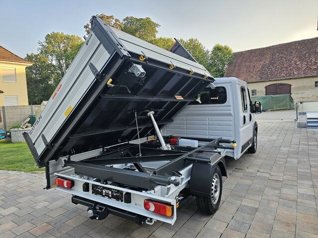 FIAT Ducato MAXI Serie 9.2 2025 DOKA 3-Seitenkiipper... - Kipper vrachtwagen: afbeelding 2 FIAT Ducato MAXI Serie 9.2 2025 DOKA 3-Seitenkiipper... - Kipper vrachtwagen: afbeelding 2