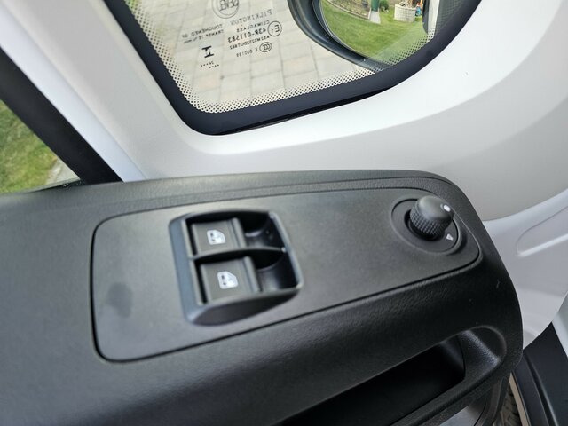 FIAT Ducato MAXI Serie 9.2 2025 DOKA 3-Seitenkiipper... - Kipper vrachtwagen: afbeelding 4 FIAT Ducato MAXI Serie 9.2 2025 DOKA 3-Seitenkiipper... - Kipper vrachtwagen: afbeelding 4