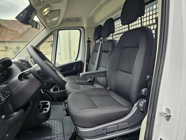 Bestelwagen met open laadbak FIAT Ducato MAXI Serie10-9.2 2025 Pritsche sofort...: afbeelding 40 Bestelwagen met open laadbak FIAT Ducato MAXI Serie10-9.2 2025 Pritsche sofort...: afbeelding 40