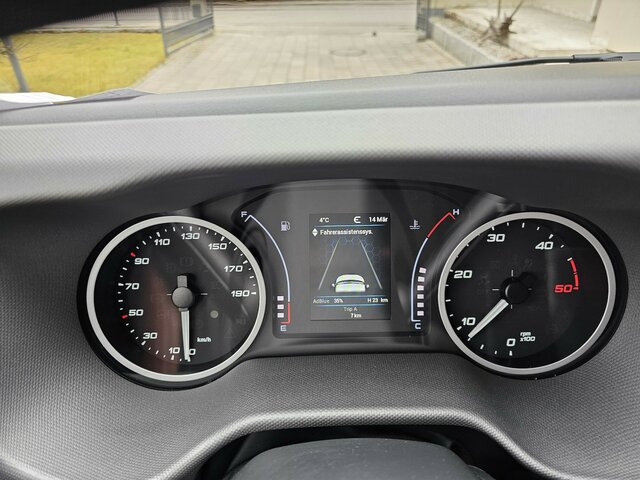 Nieuw Huifzeil bedrijfswagen IVECO Daily 35S18 3.0 Pritsche Plane Ladebordwand AHK: afbeelding 6