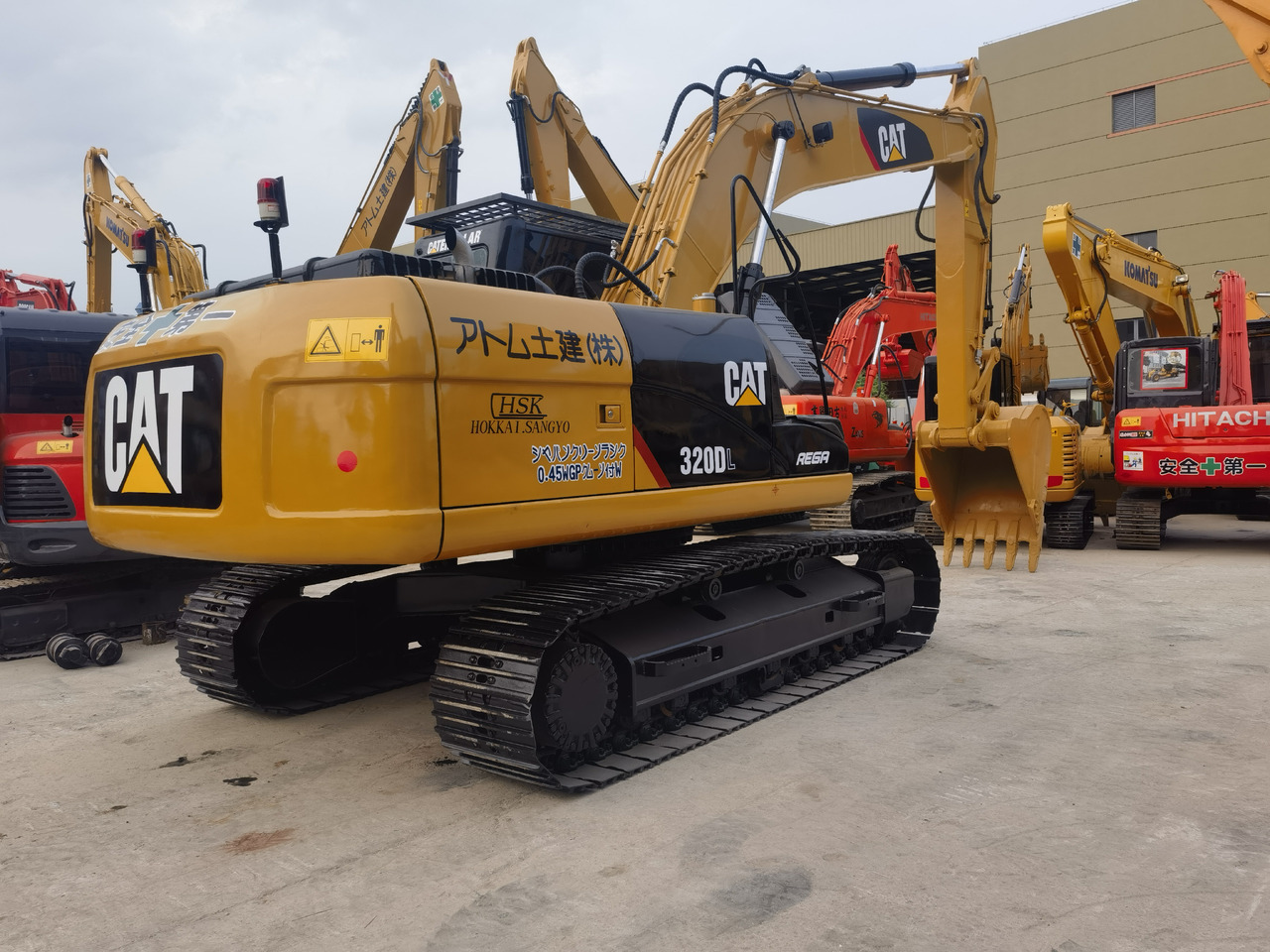 CAT 320DL Excavator - Rupsgraafmachine: afbeelding 3 CAT 320DL Excavator - Rupsgraafmachine: afbeelding 3
