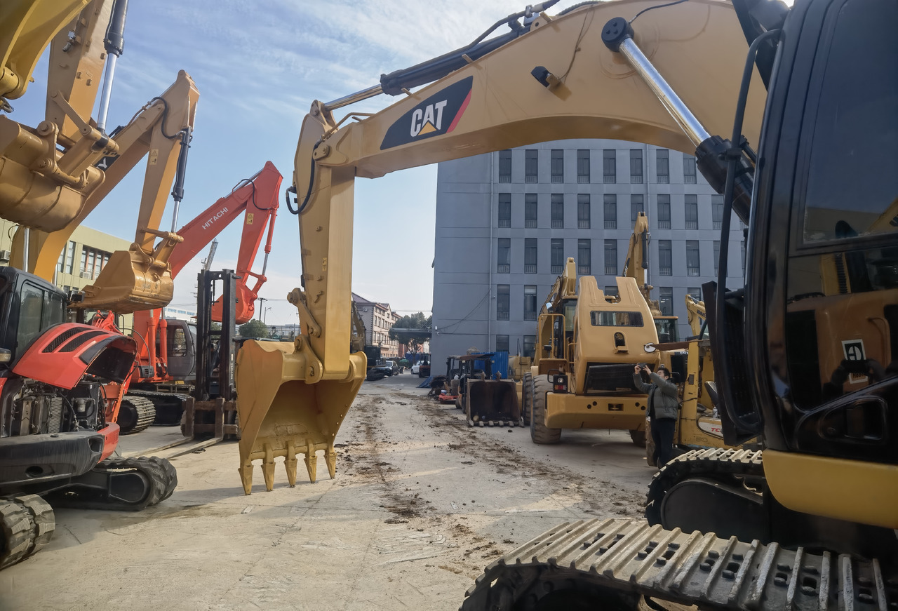 CAT 330D2L Excavator - Rupsgraafmachine: afbeelding 4 CAT 330D2L Excavator - Rupsgraafmachine: afbeelding 4