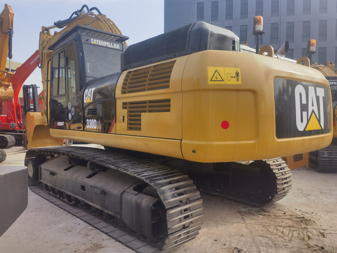 CAT 330D2L Excavator - Rupsgraafmachine: afbeelding 2 CAT 330D2L Excavator - Rupsgraafmachine: afbeelding 2