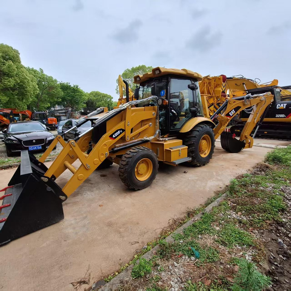 CAT 420F Backhoe Loader - Graaflaadmachine: afbeelding 1 CAT 420F Backhoe Loader - Graaflaadmachine: afbeelding 1
