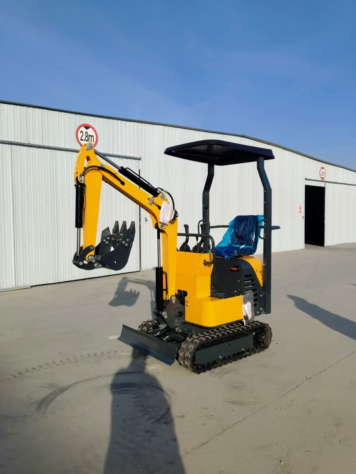 CHINA Mini digger 1 ton excavator - Minigraafmachine: afbeelding 1 CHINA Mini digger 1 ton excavator - Minigraafmachine: afbeelding 1
