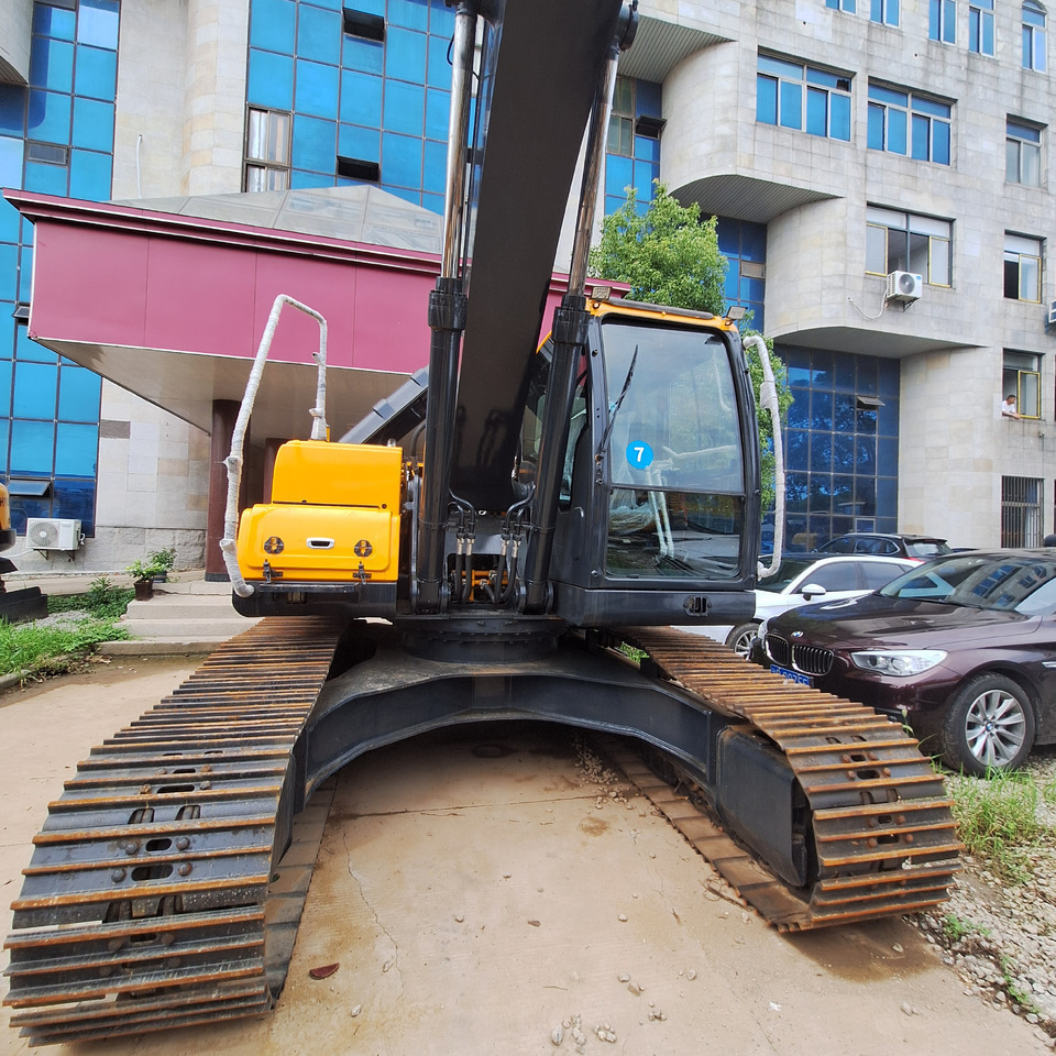 Hyundai 220LC-9S Excavator - Rupsgraafmachine: afbeelding 4 Hyundai 220LC-9S Excavator - Rupsgraafmachine: afbeelding 4