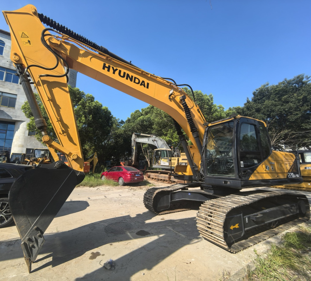 Hyundai 220lc-9s excavator - Mobiele graafmachine: afbeelding 2 Hyundai 220lc-9s excavator - Mobiele graafmachine: afbeelding 2