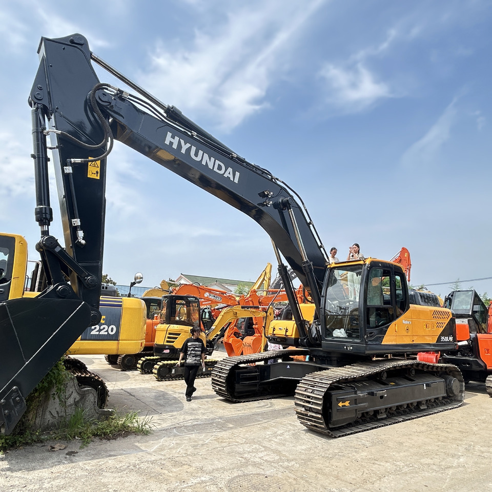 Hyundai 350LVS excavator - Mobiele graafmachine: afbeelding 2 Hyundai 350LVS excavator - Mobiele graafmachine: afbeelding 2