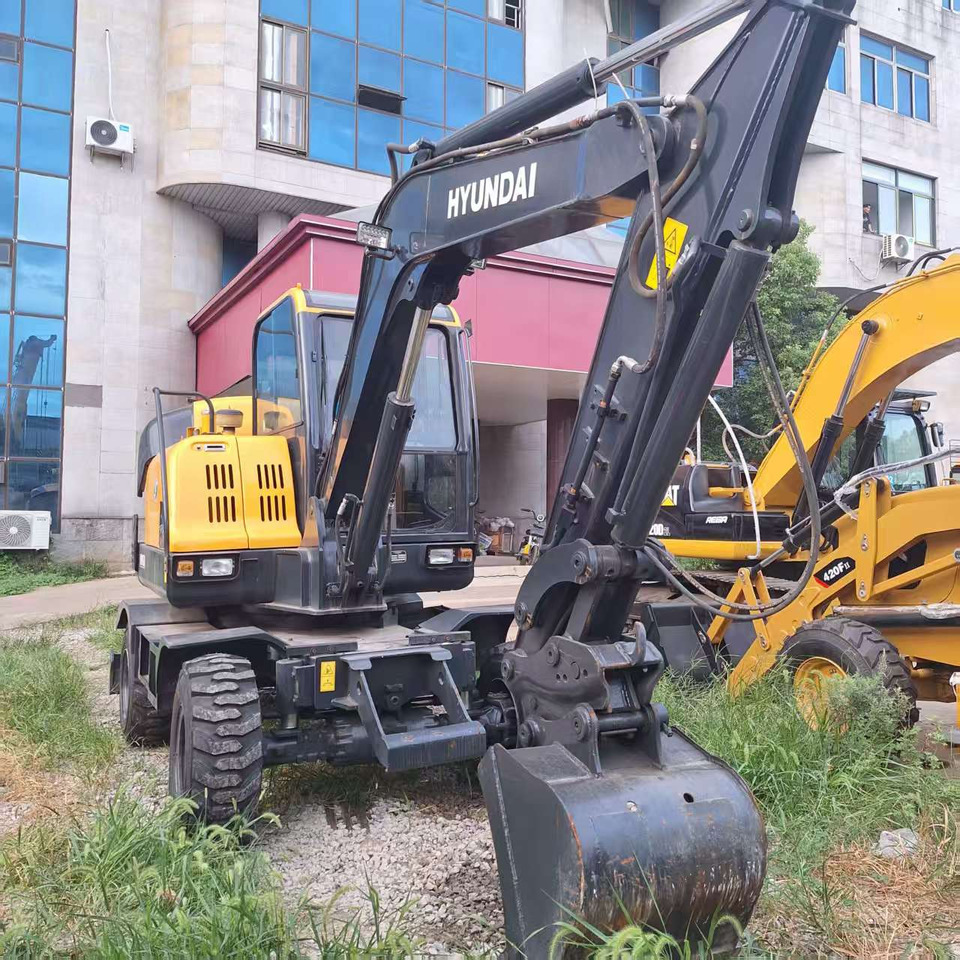 Hyundai HW60 excavator - Mobiele graafmachine: afbeelding 4 Hyundai HW60 excavator - Mobiele graafmachine: afbeelding 4