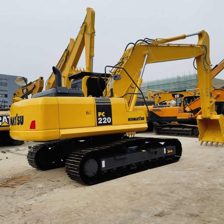Komatsu PC 220-8 Excavator - Rupsgraafmachine: afbeelding 2 Komatsu PC 220-8 Excavator - Rupsgraafmachine: afbeelding 2