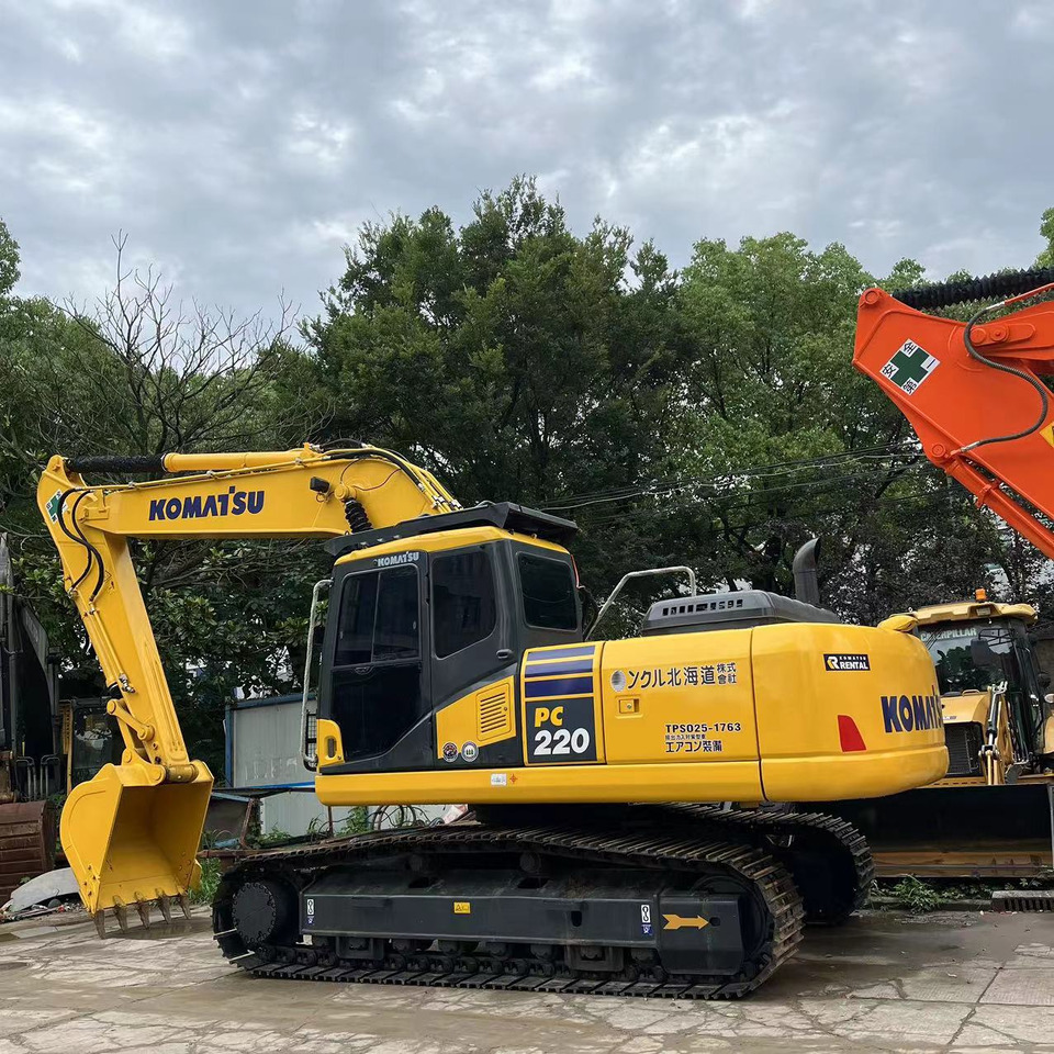 Komatsu PC220-8 Excavator - Rupsgraafmachine: afbeelding 1 Komatsu PC220-8 Excavator - Rupsgraafmachine: afbeelding 1