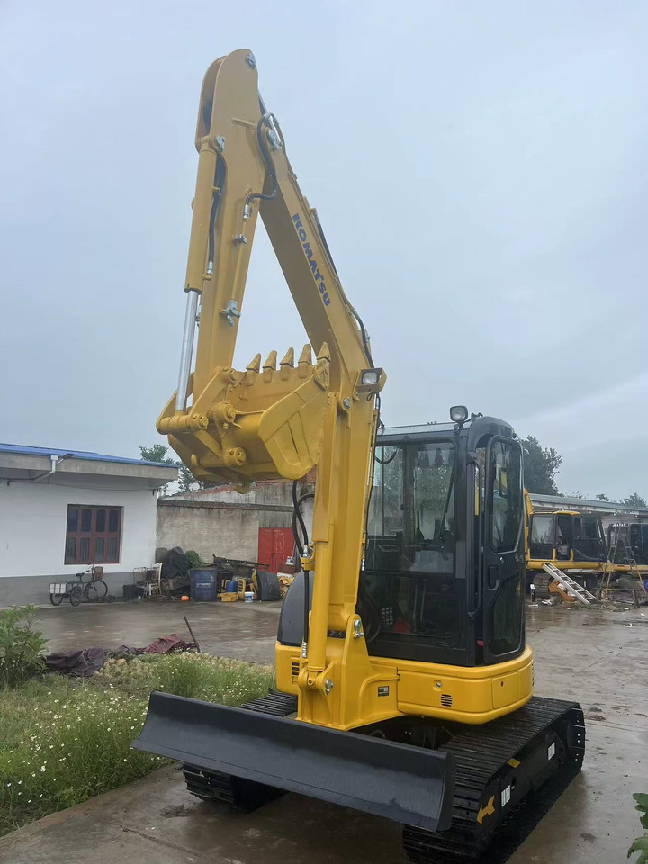 Komatsu PC55MR - Minigraafmachine: afbeelding 1 Komatsu PC55MR - Minigraafmachine: afbeelding 1
