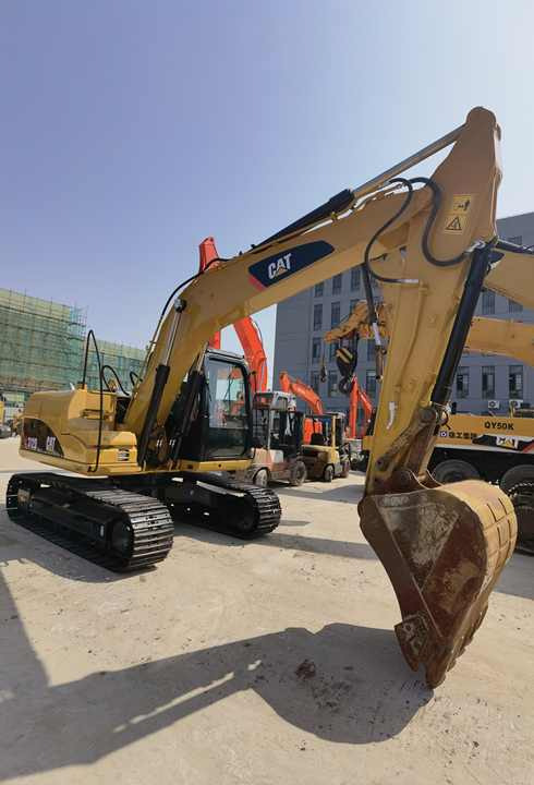 Original used Caterpillar 312 312D excavator second hand Cat 312dl2 3 12 ton earth moving digger Cat312 Cat 312D Cat312d2 - Rupsgraafmachine: afbeelding 2 Original used Caterpillar 312 312D excavator second hand Cat 312dl2 3 12 ton earth moving digger Cat312 Cat 312D Cat312d2 - Rupsgraafmachine: afbeelding 2