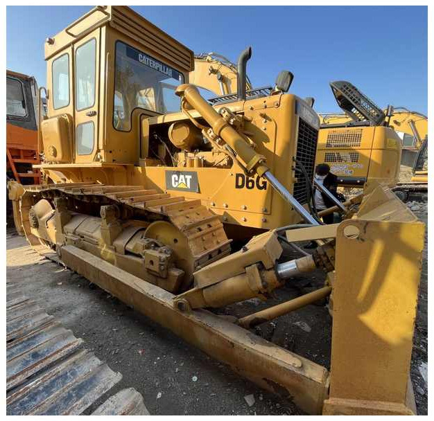 Cat d6g crawler tractor Cat D6g bullDozer Used high quality cat d6r d6g d7g dozer cheap for sale - Bulldozer: afbeelding 1 Cat d6g crawler tractor Cat D6g bullDozer Used high quality cat d6r d6g d7g dozer cheap for sale - Bulldozer: afbeelding 1